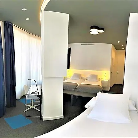 Plaza View 3* Valensiya
