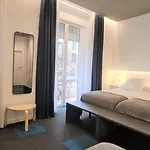 Plaza View 3*
