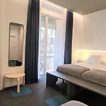 Plaza View 3*