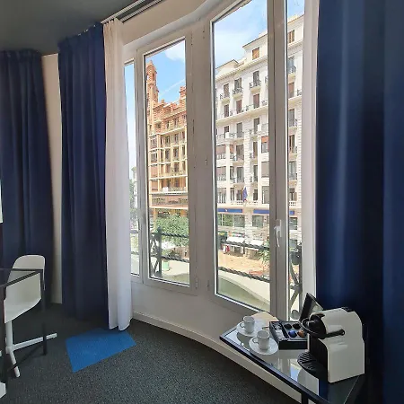 Hotel Plaza View Valenza