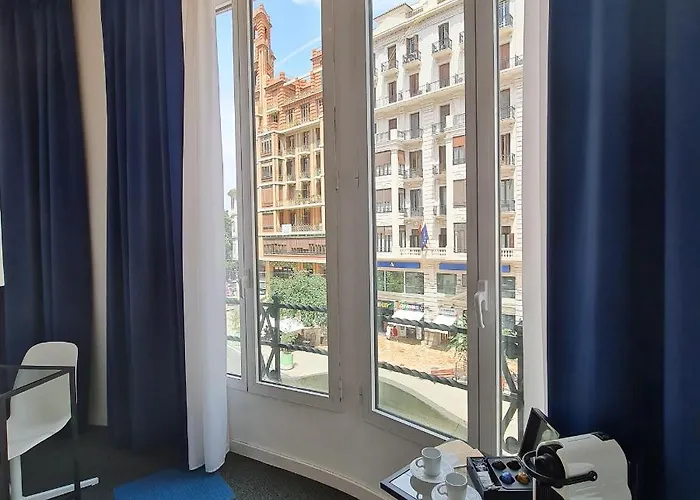 Otel Plaza View Valensiya