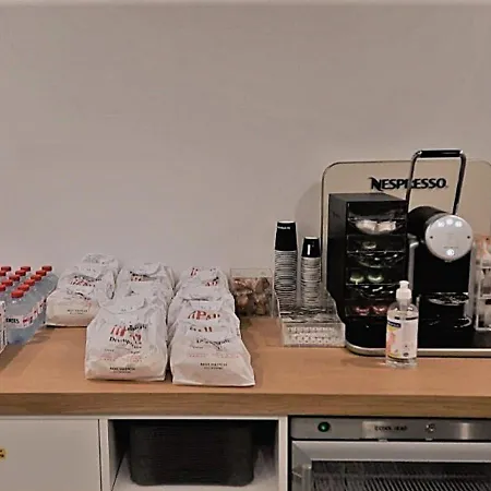 Plaza View 호텔 3*